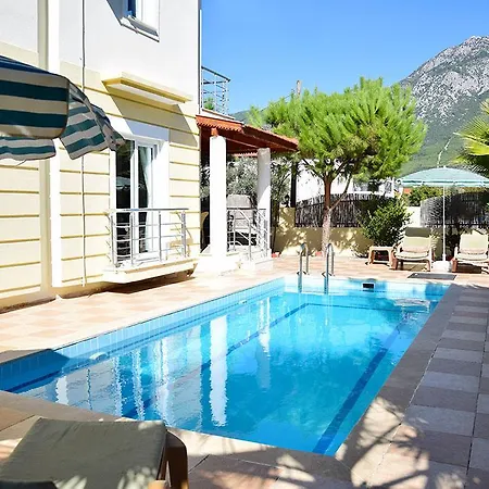 Hotel Olive 4*